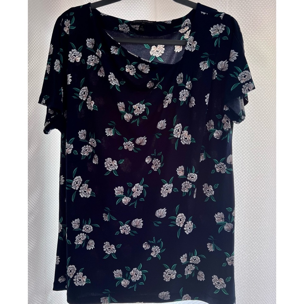 Banana Republic Large blouse